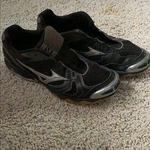 Mizuno Volleyball shoes